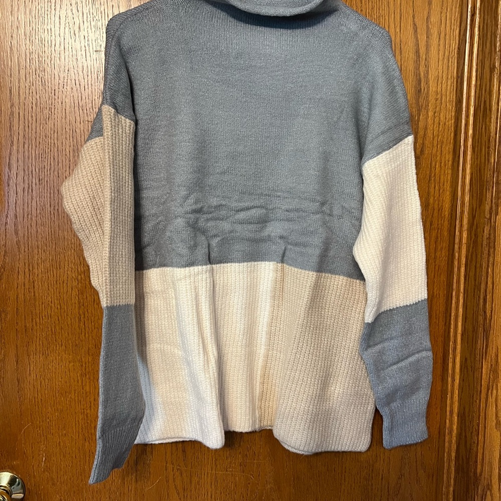 Womens sweater gray and cream block tunic pullover large‎ rolled collar